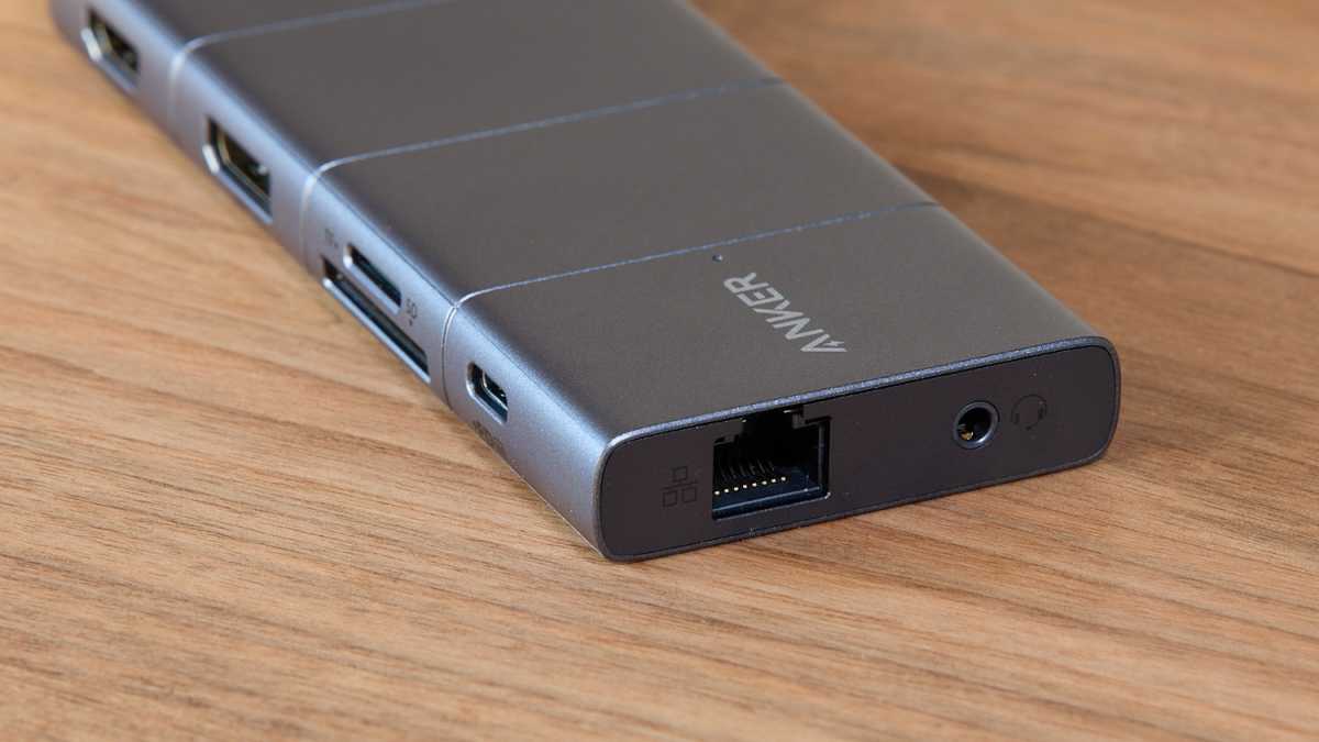 Anker 565