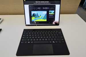 Dear Microsoft: You're never going to beat Apple